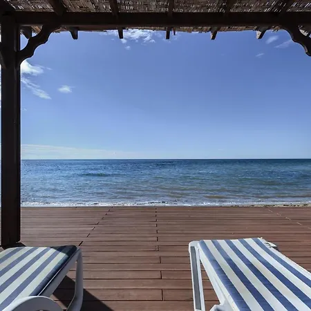 Solo With Sea View Apartment